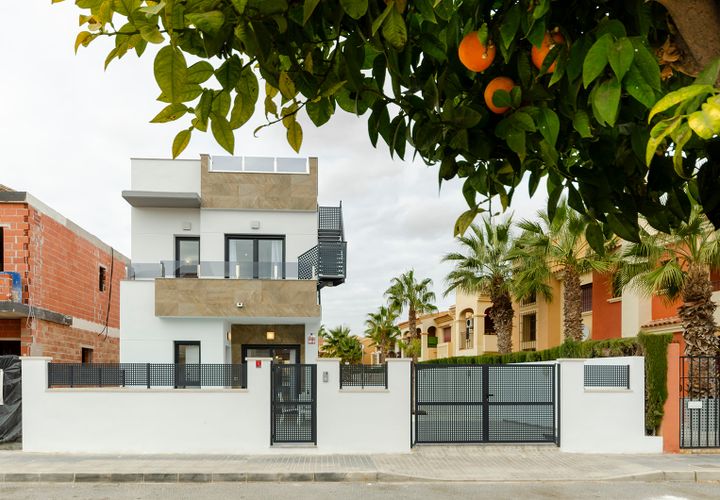 Villa a Torrevieja, Alicante, Torrevieja - € 399.000 | Ref: ks4167 - foto 1